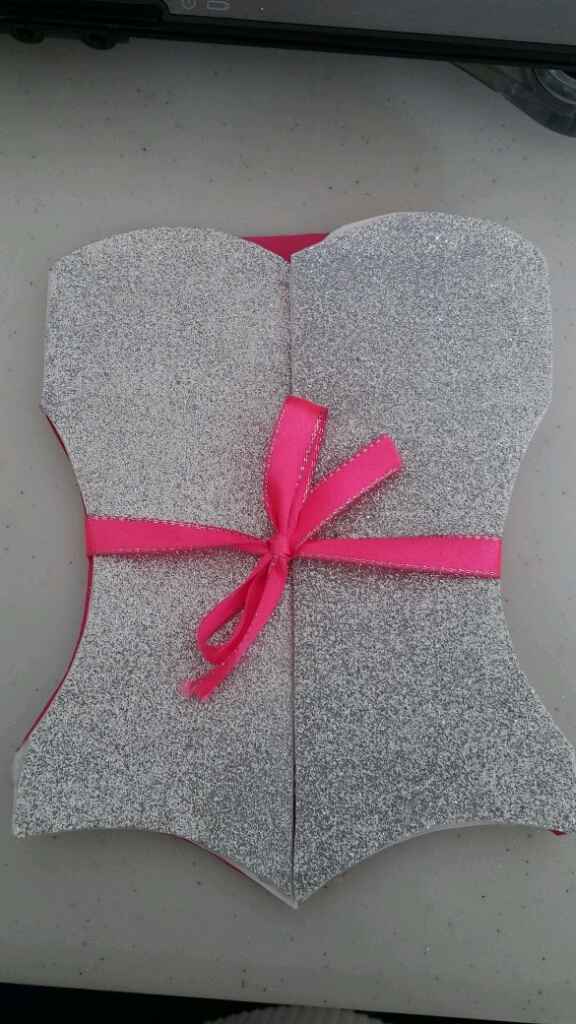 Invitaciones de despedida de soltera - 1