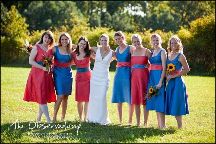 Me gusta la idea, los vestidos no tanto pero la idea esta padre