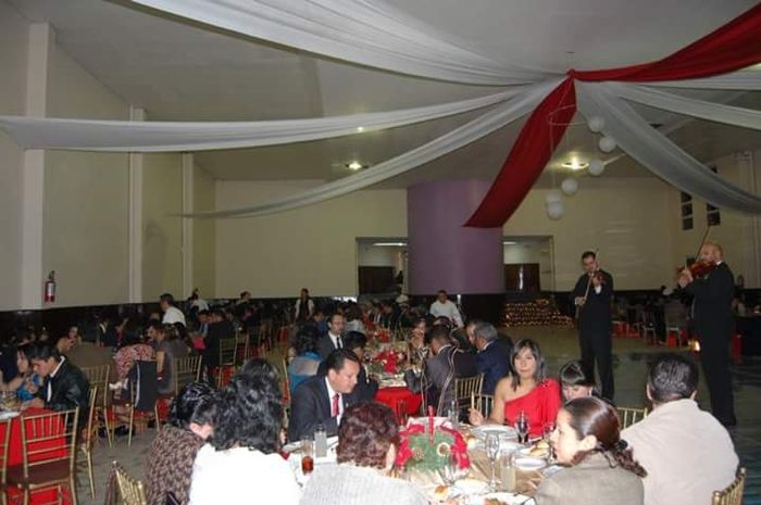 Salón: ) - 2