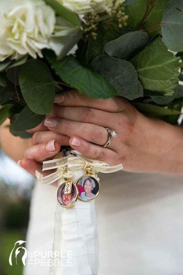 Como homenajean a sus seres que ya no están? - 2