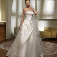 ASI ES MI VESTIDO Y MI VELO