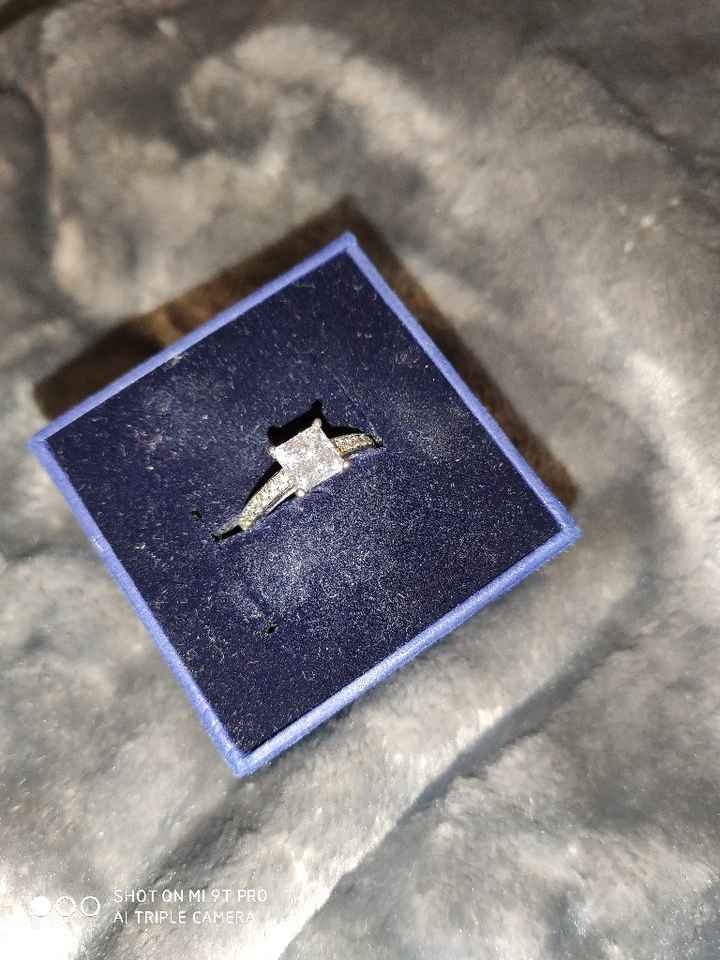Por último... Muéstranos tu anillo 💍😍 - 1
