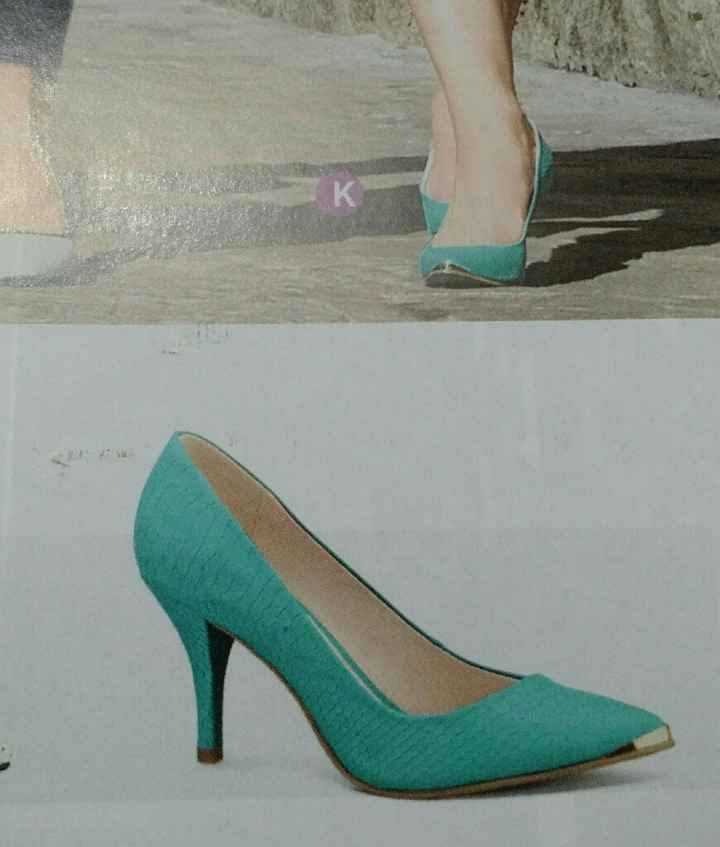Buscando las zapatillas 👠 - 1