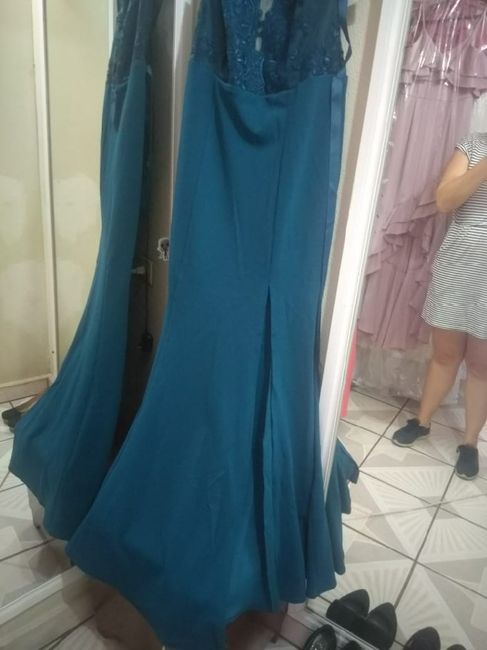 Color del vestido de damas ¿? - 2