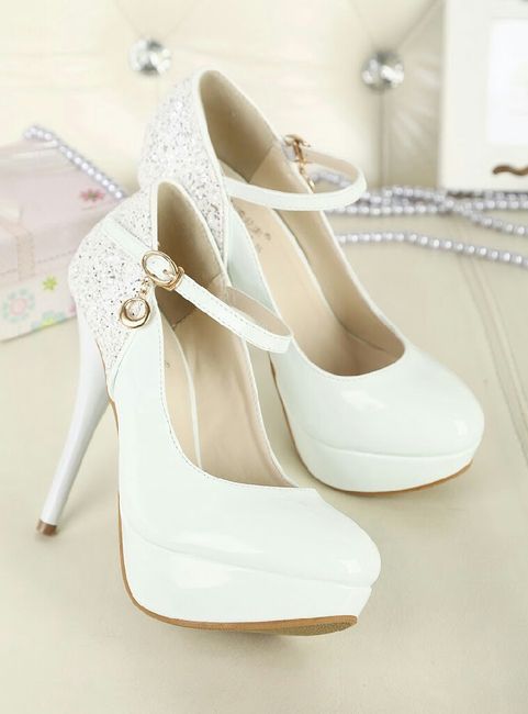 Mis zapatos favoritos son... - 1