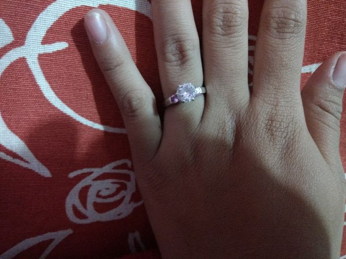 Presuman su anillooo! - 1