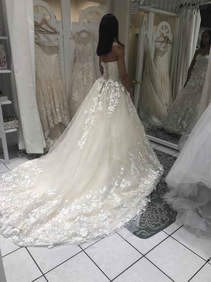 Vestido novia flor 3 d en Gdl - 2