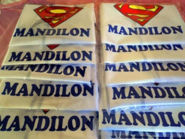 otro más de mandiles