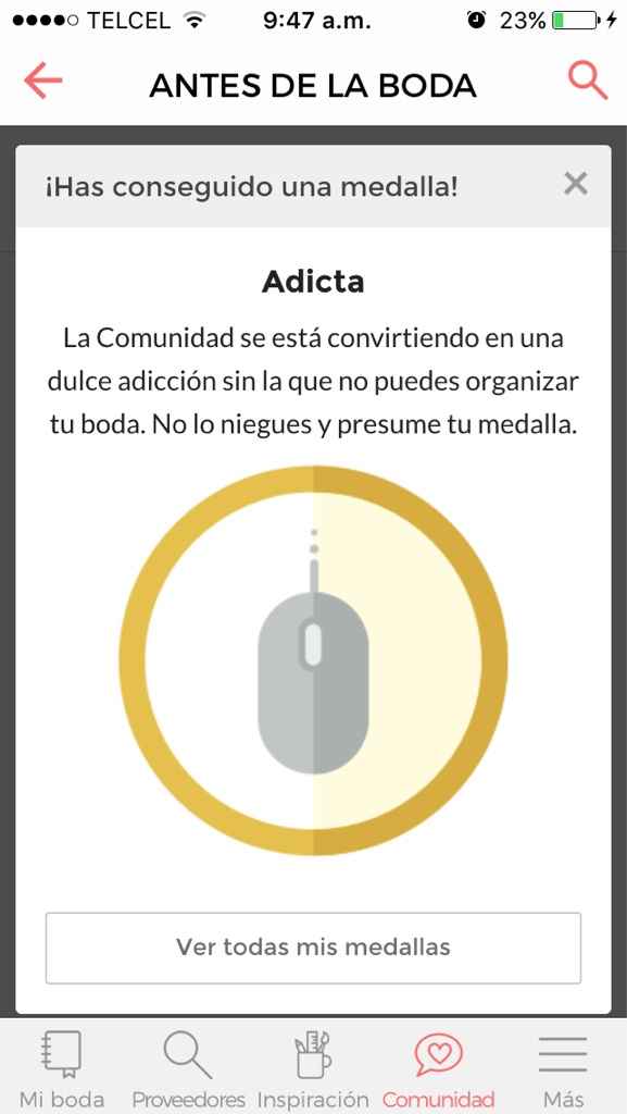 Presumiendo mi medalla - 1