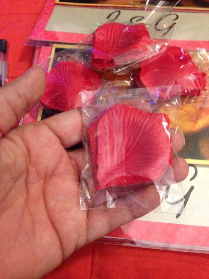 Pétalos artificiales para la entrada ala iglesia - 1