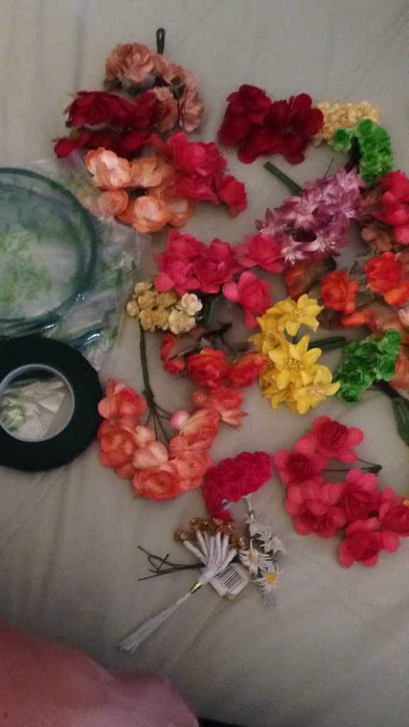 Las tiaras o tocados de mis pequeñas damitas - 1