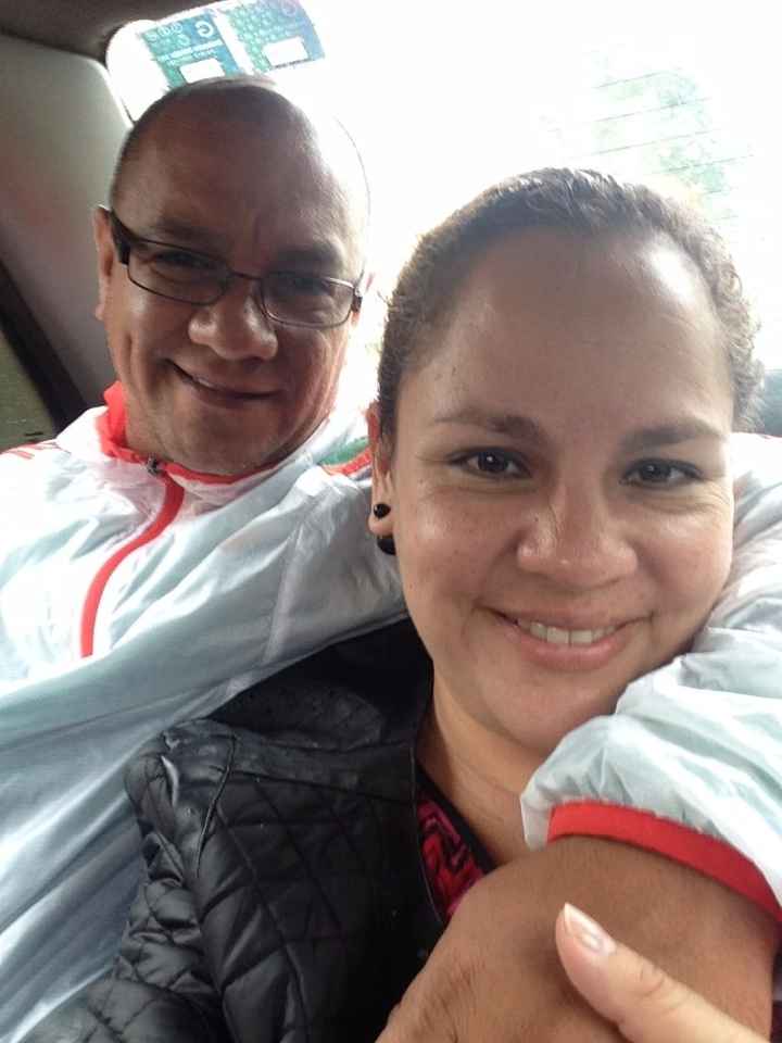 en el taxi después del accidente