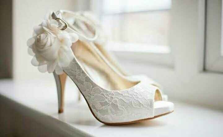 Para las que aún no elegimos zapatillas para el día b - 8