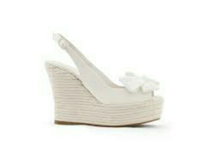 Para las que aún no elegimos zapatillas para el día b - 6