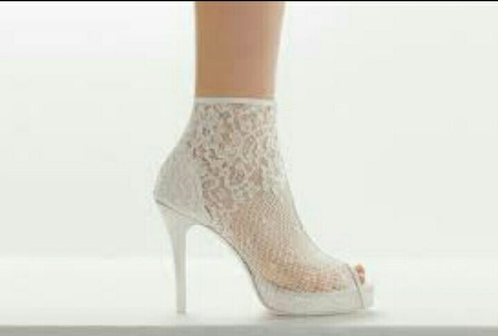 Para las que aún no elegimos zapatillas para el día b - 12