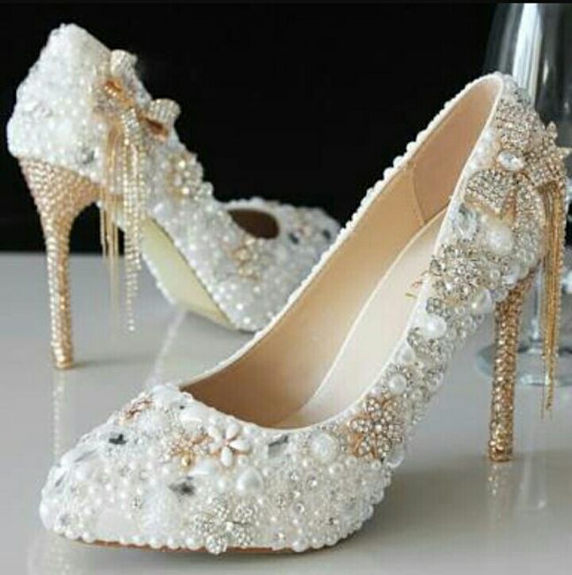 Para las que aún no elegimos zapatillas para el día b - 15