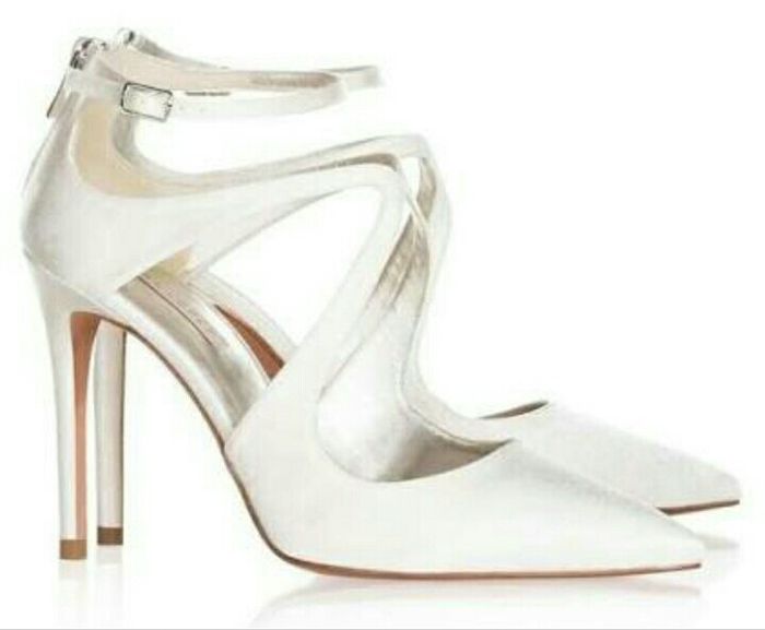 Para las que aún no elegimos zapatillas para el día b - 21