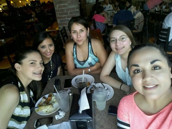 Resumen de la reunión de las novias regias! - 2