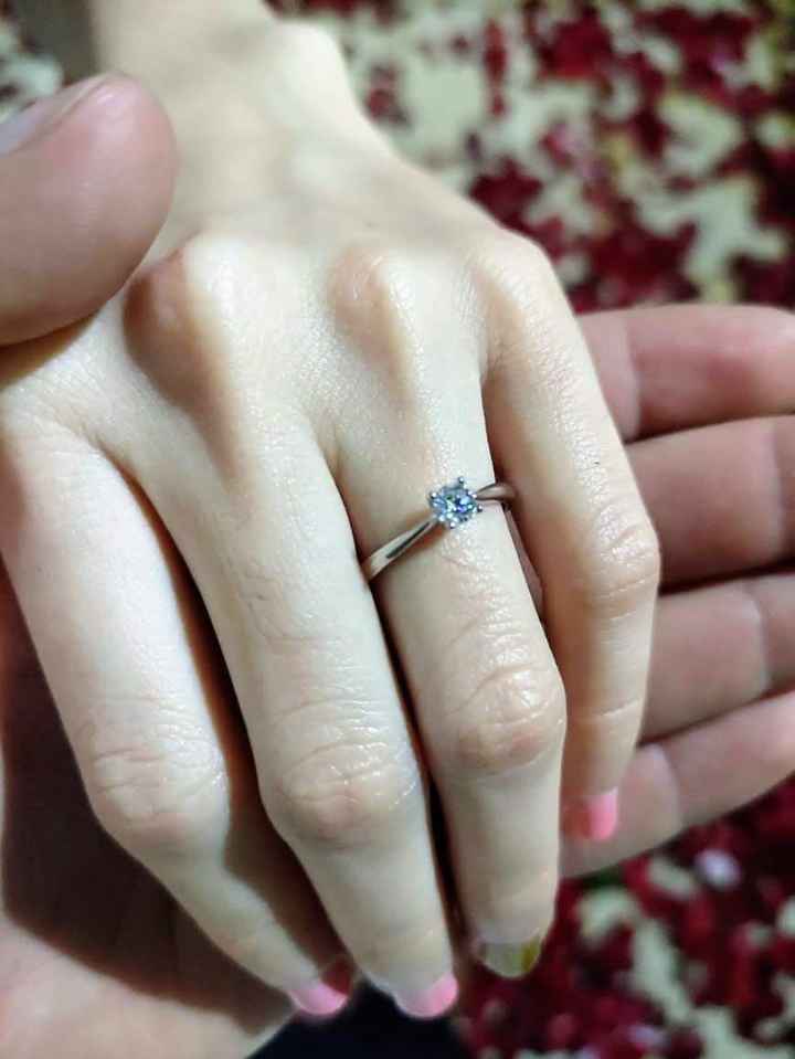 Día de Presumir tu Anillo de Compromiso - 1