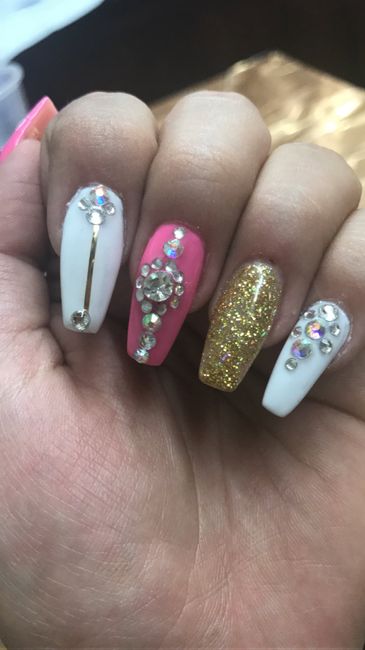 Consejo de uñas para la boda - 1