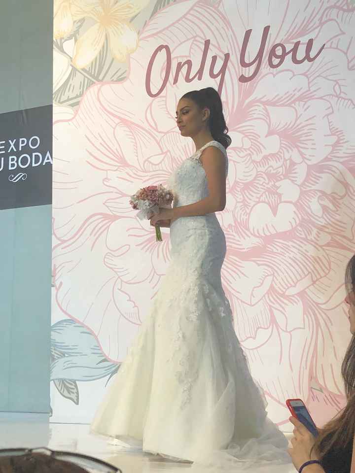 sos villana en peligro con :vestido de 👰🏻 🆘doctora Foxy - 2