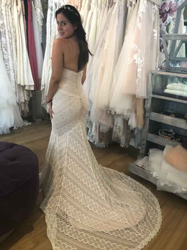 Si tu Fm tuviera que elegir tu vestido de boda.. - 1