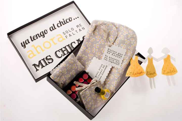 Regalitos Bride maids