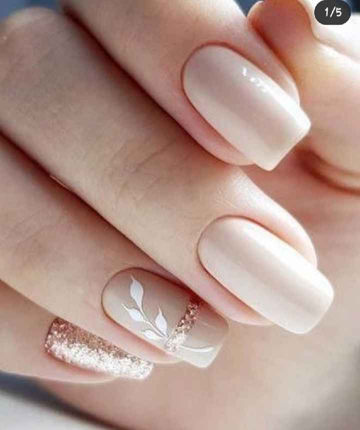 Uñas y más uñas 💅 - 1