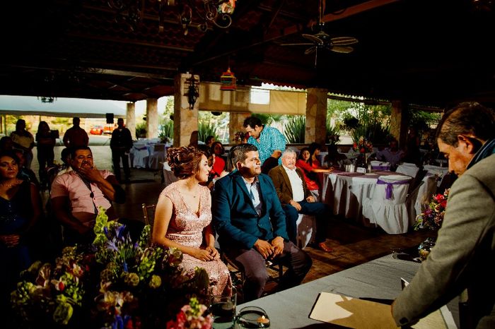 Confundida, boda que parece xv - 6