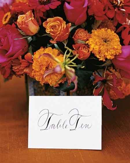 identificador de mesa caligrafia negra