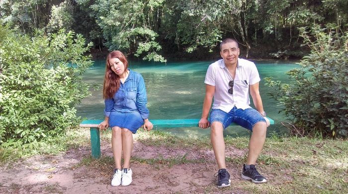 No veo tu sonrisa entre mis labios