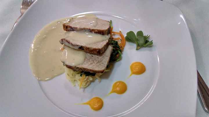 La pierna de cerdo al horno
