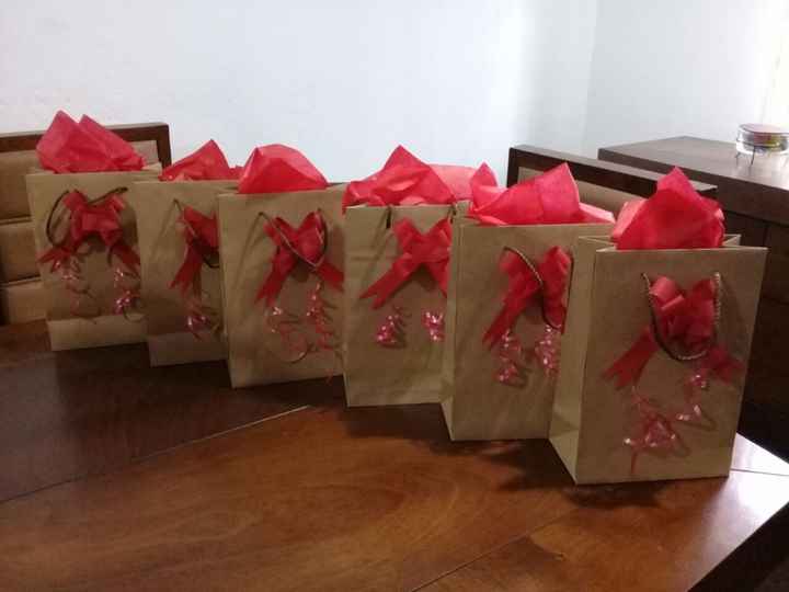 Los regalos para sus damas
