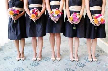 Vestido dorado con negro