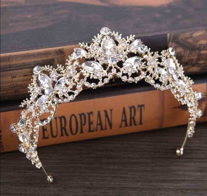 Tiara/ corona - 1
