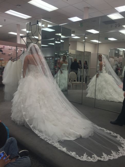 Feliz x mi vestido - 1