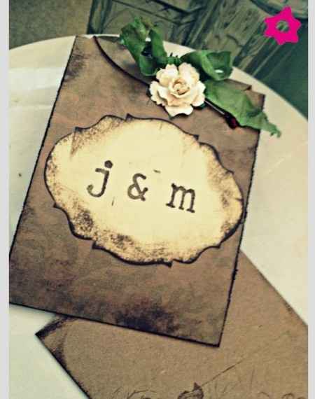 Invitaciones con papel reciclado