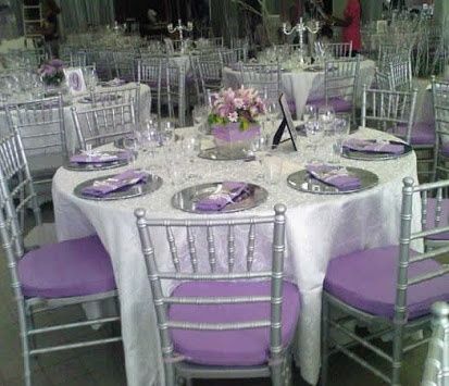 Ya tienen el color de la decoración e invitaciones? - 1