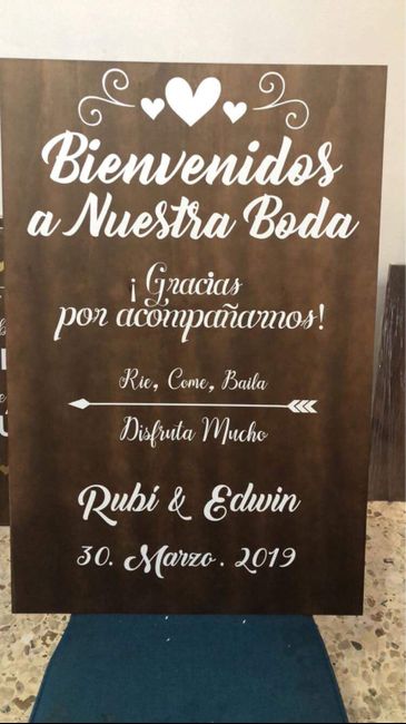 Libro de firmas, letrero de bienvenida y letro de pajecito - 2