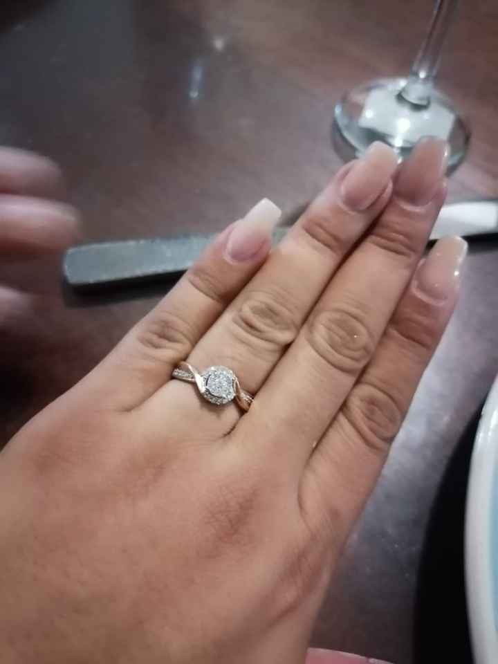 Les gustó su anillo de compromiso? - 1