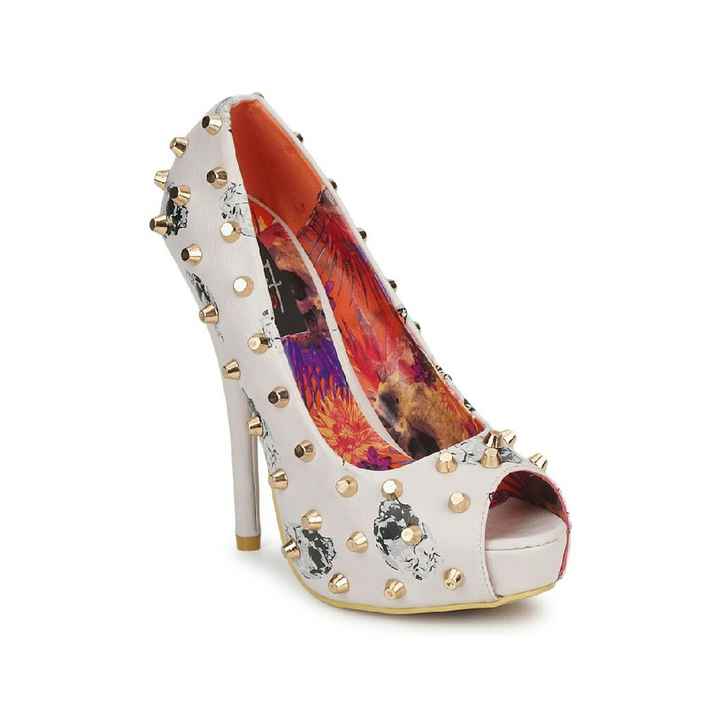 Zapatos ¿con estoperoles? - 1