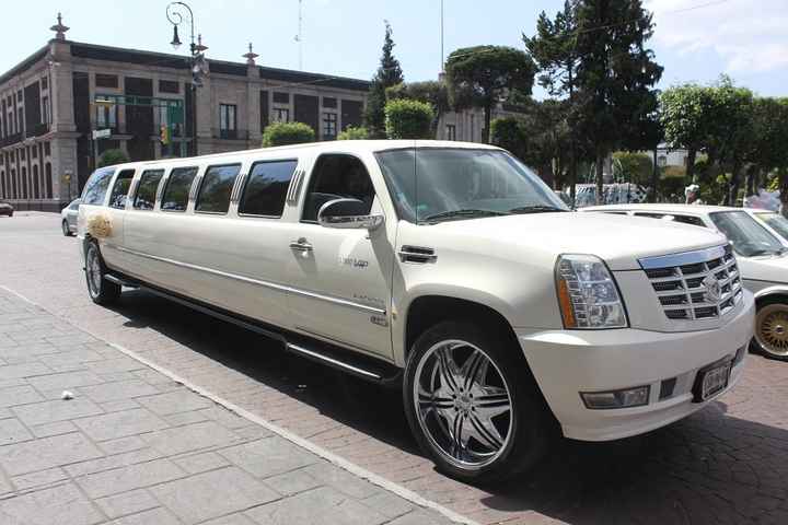 Auto para la boda - 1