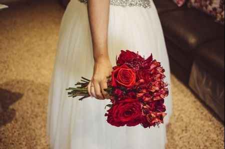 "Ramos en rojo" 🌹 - 10