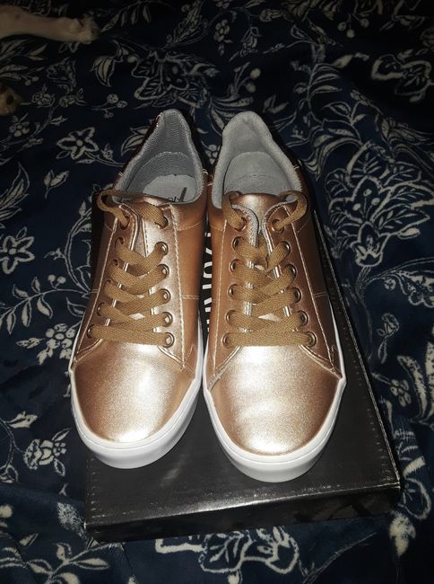 Simón dice... “muéstrame tus zapatos de novia” 4