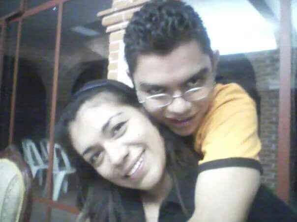 Porque Vivir es recordar, Cual fue su primera foto de novios ? - 1