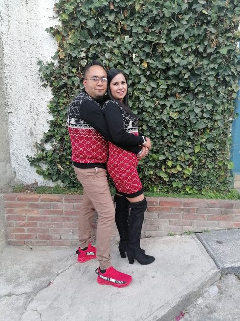 ¿Te gustan los ugly sweater en parejas? 🧥 3