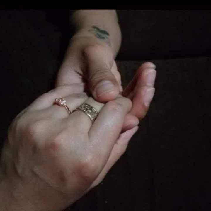 Esencial o lujo: anillo de compromiso - 1