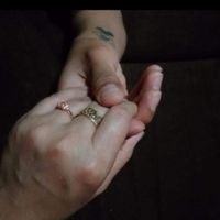 Esencial o lujo: anillo de compromiso - 1