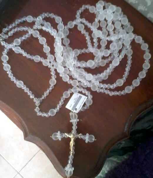 A 21 dias  Presento: La prueba de vestido, mi velo, tocado, accesorios de  la iglesia y mis invitaci