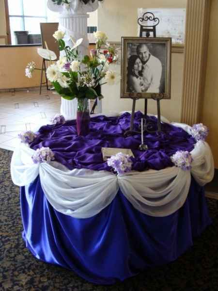 guest book table I